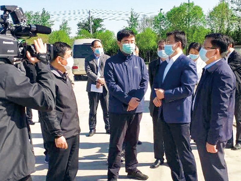 德州市委副書記張傳忠到晶創新材料調研指導